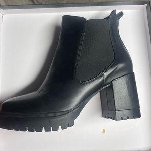 Black platform ankle boots - Emelia style, Aerosoles - 7.5